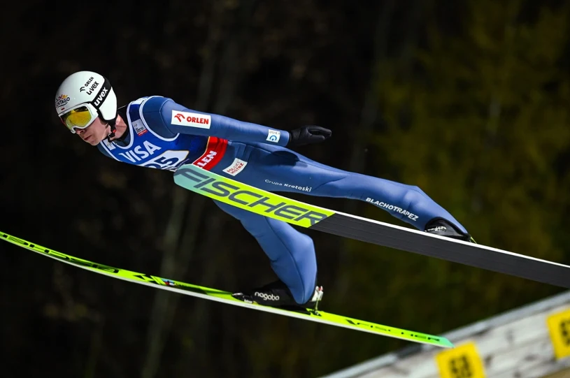 Wieści z Japonii dotarły o poranku. Zniszczoł w centrum walki o podium