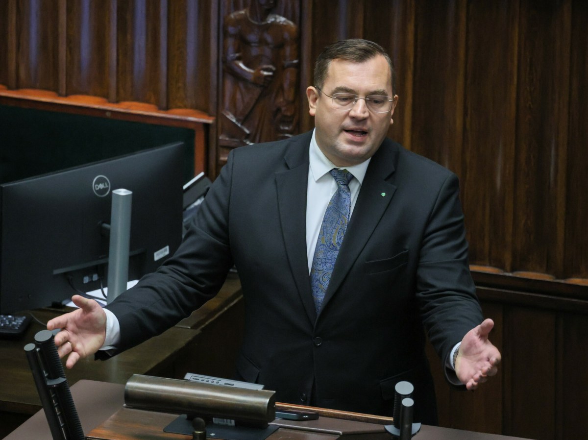 Zarzuty dla 35-latka po akcji przed domem ministra