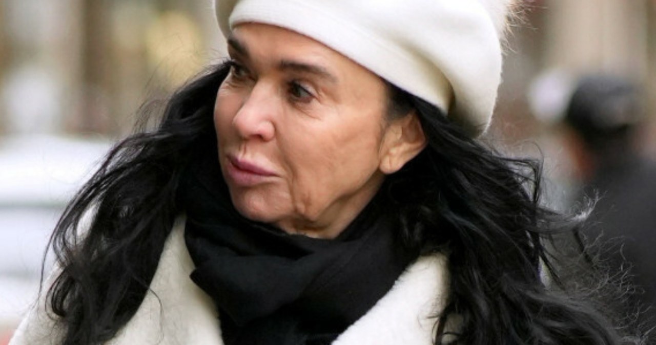 Wdowa po Krawczyku zabroniła stawiać znicze na jego grobie. Nie ustąpi