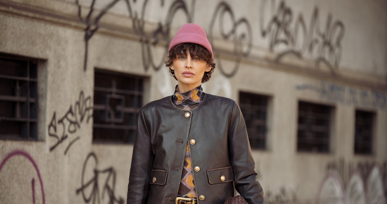 Najmodniejsze wzory ubrań dla dojrzałych, które w 2026 zdominują ulice