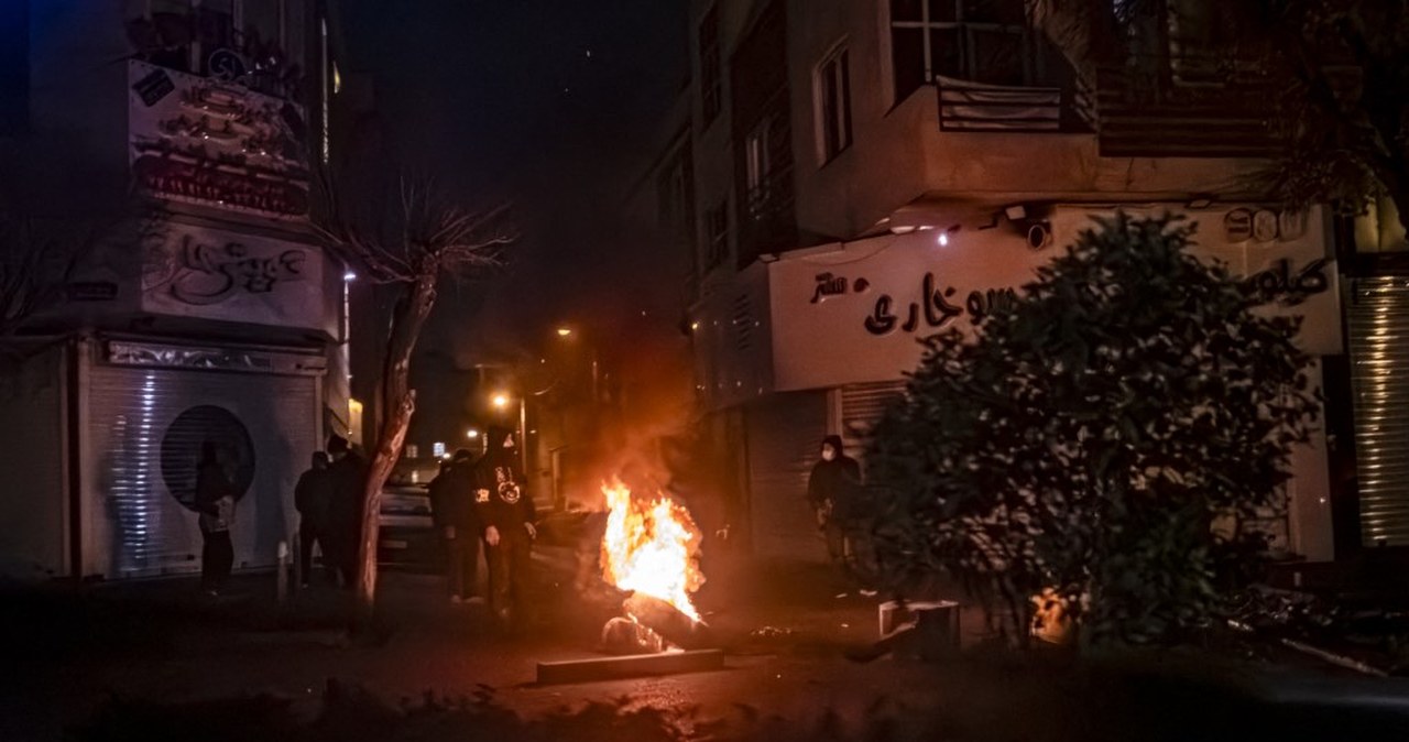 Zaostrza się sytuacja w Iranie. "Jesteśmy gotowi na wojnę"