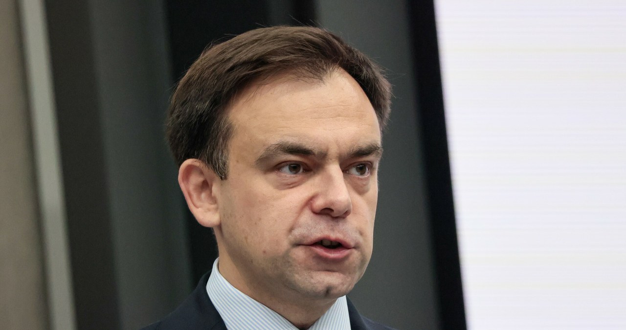 Budżet państwa na biurku prezydenta. Domański wskazuje na ryzyka