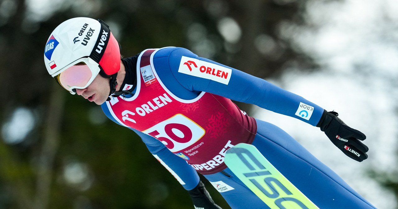 Wydawało się, iż to koniec. Minął dzień. Stoch nagle zwraca się do kibiców