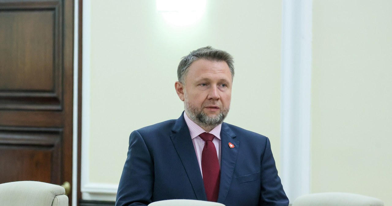 Wraca temat uścisku dłoni Nawrockiego. Minister grzmi: To niebezpieczne