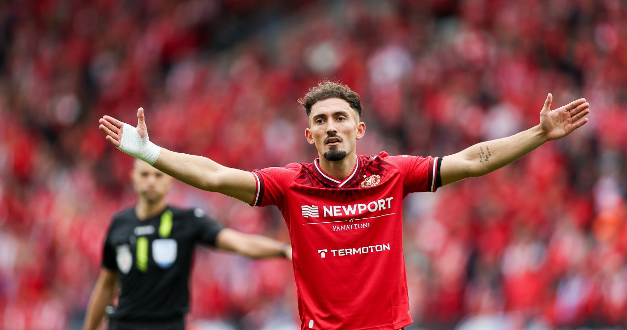 Milioner wysłał samolot po piłkarza. "To przywilej, iż on starał się o mój transfer"