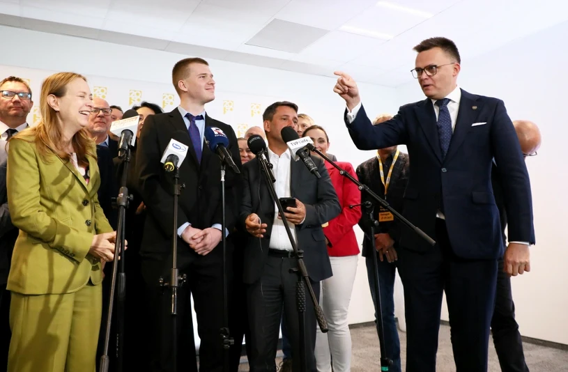 Firma od ankiety w wyborach partii Hołowni: Nie było awarii