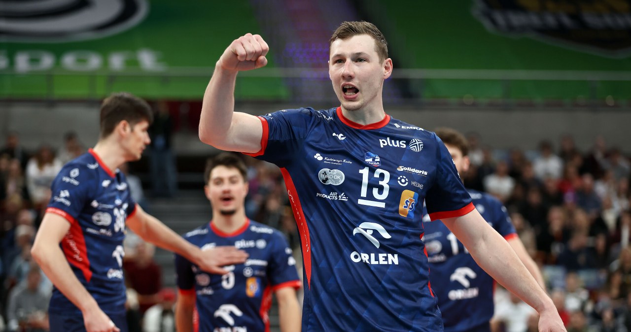 Rewelacja PlusLigi zatrzymana. Siatkarze zmarnowali sześć piłek setowych