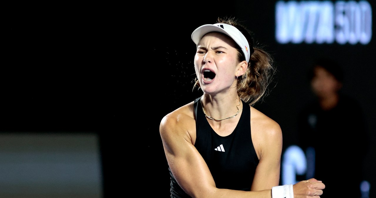 Nokaut na drodze Linette do półfinału. 72 minuty i koniec, pokaz mocy