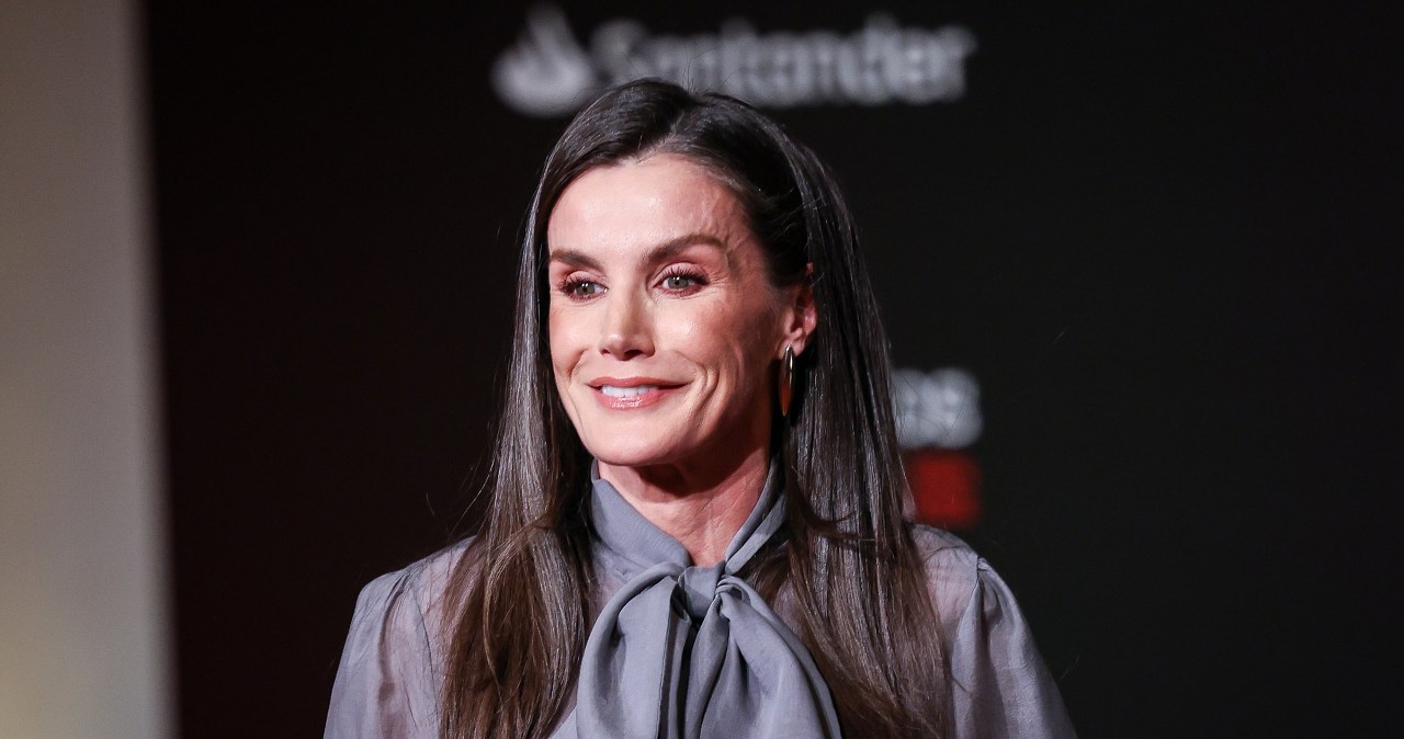 Ten element jest już hitem. Królowa założyła go kolejny raz i oczarowała