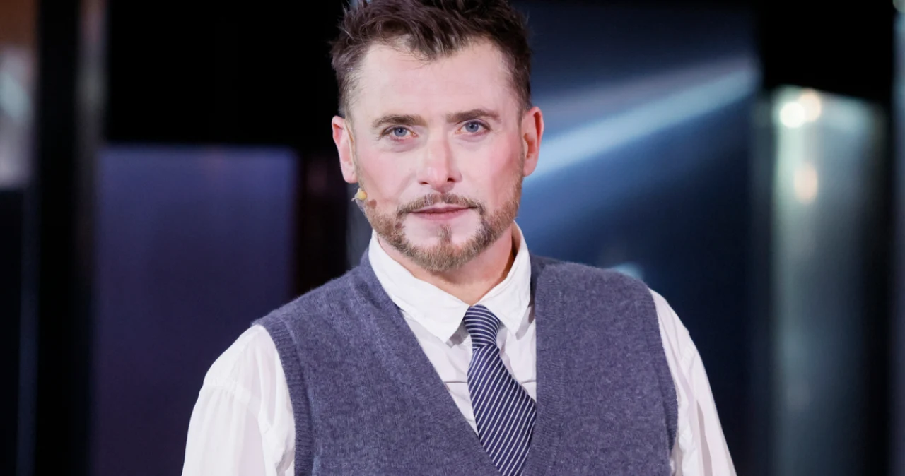 Kacper Kuszewski został „panem z telewizji”? Aktor uspokaja fanów