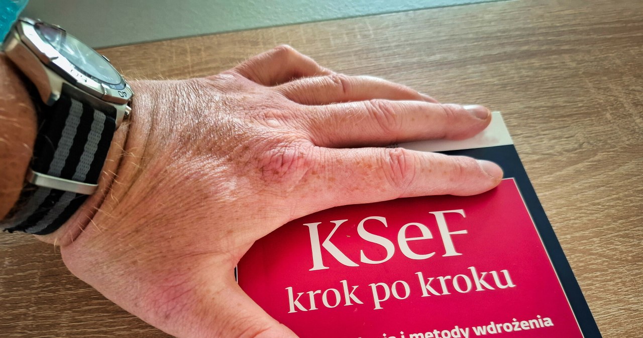 Nowy system od rządu już od lutego. "Stuprocentowa kontrola obywateli"