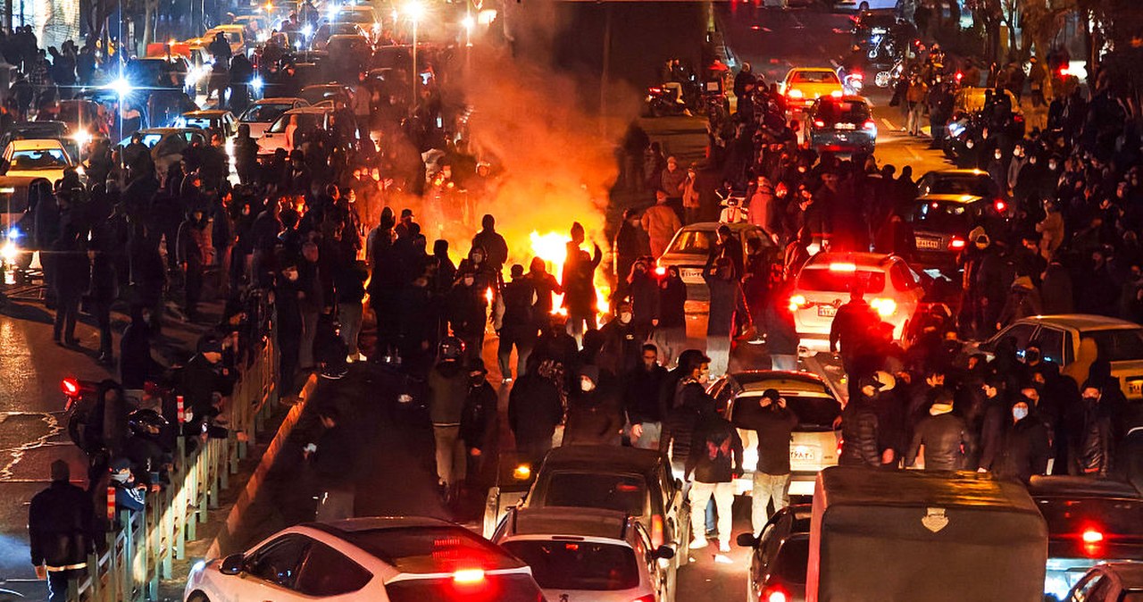 Protesty się powtarzają. Ale takich w Iranie jeszcze nie było