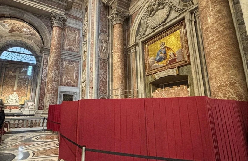 Drzwi Święte zamurowane. Zostaną otwarte wcześniej niż zapowiadano