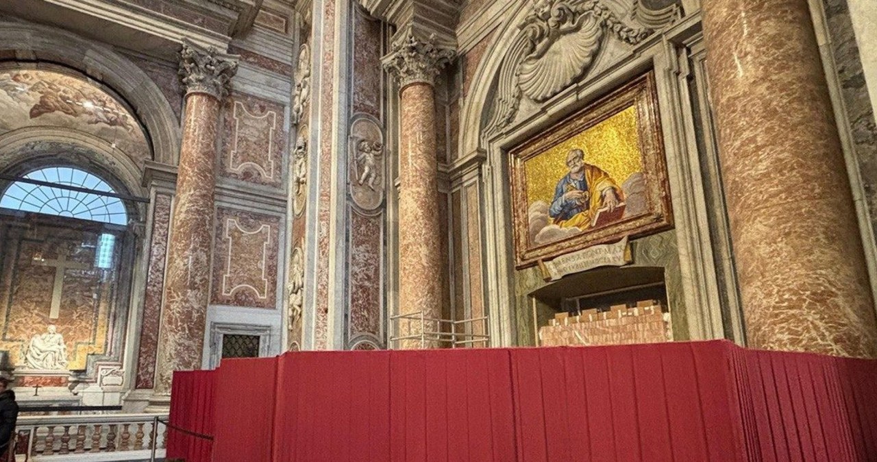 Drzwi Święte zamurowane. Zostaną otwarte wcześniej niż zapowiadano