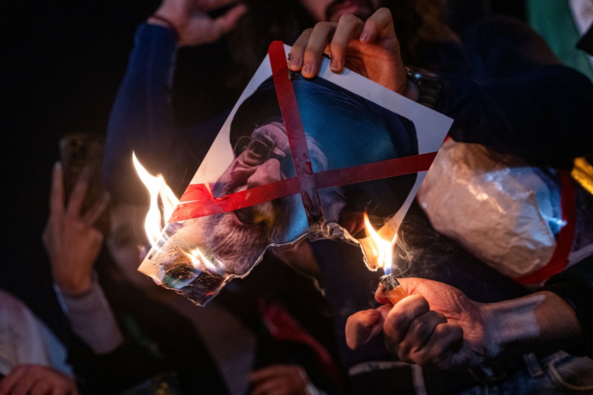 USA zawahały się przed uderzeniem w Iran? "Wstrzymano przygotowania bombowców"