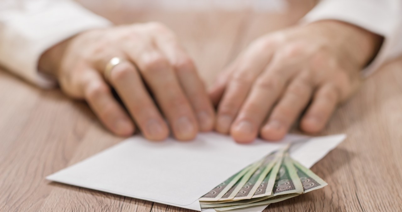 Wykluczeni i wypychani na czarny rynek. Lichwa nowym problemem społecznym?