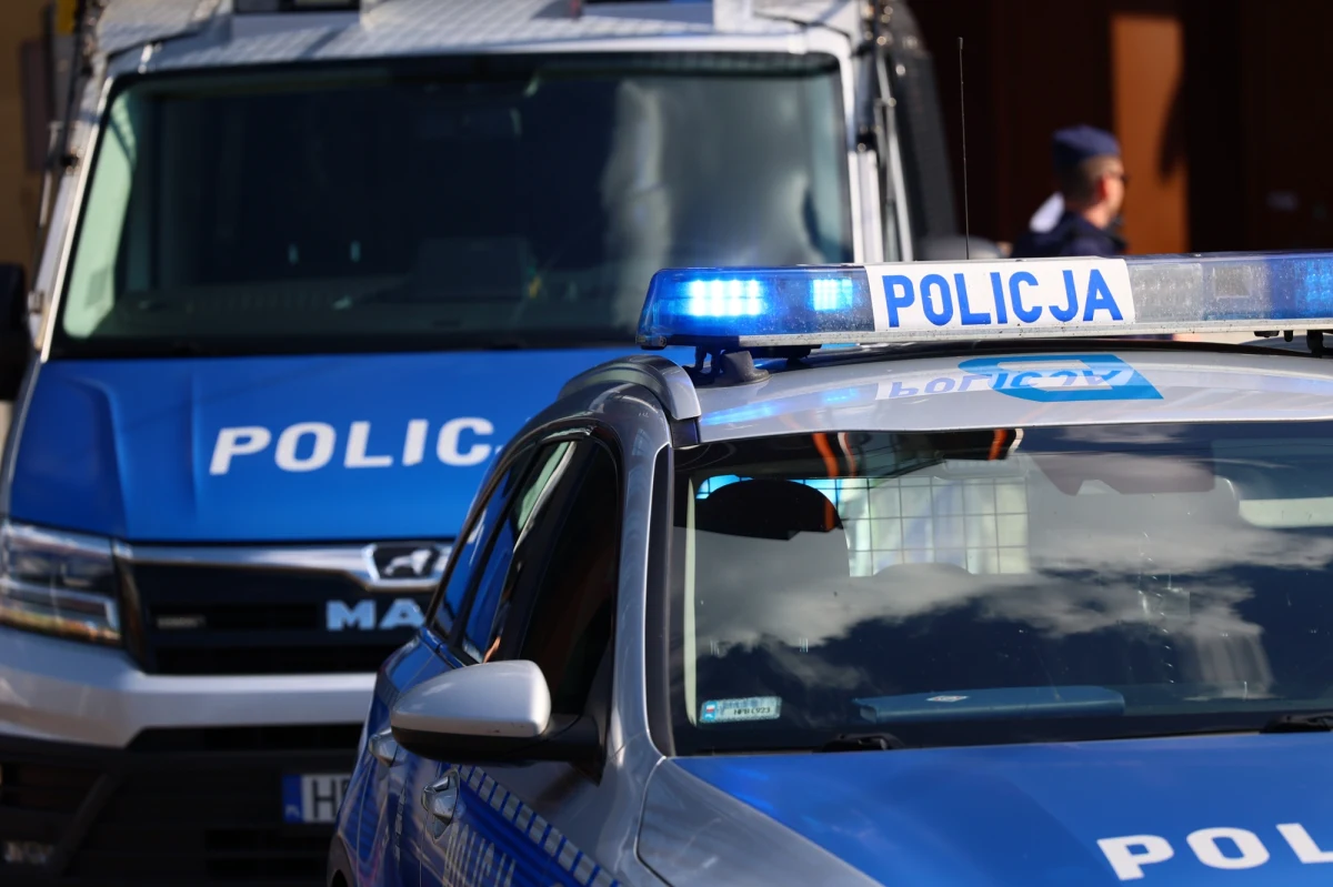 Jest akt oskarżenia wobec Dawida T. 39-latek odpowie za zabójstwo młodej kobiety w okolicach Kłodzka. Prokuratura oskarżyła mężczyznę także o zabójstwo babci, którego miał dokonać w 2021 r.