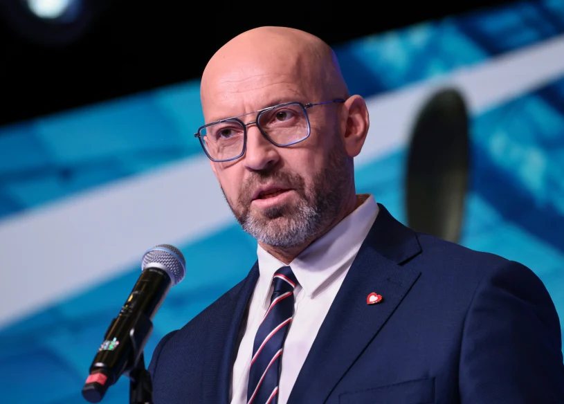 Minister sportu wystąpił w "Idolu". Jak wspomina muzyczną przygodę?