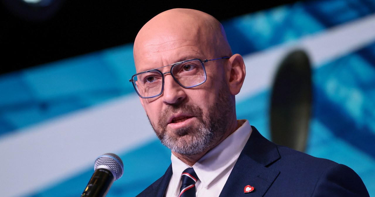 Minister sportu wystąpił w "Idolu". Jak wspomina muzyczną przygodę?