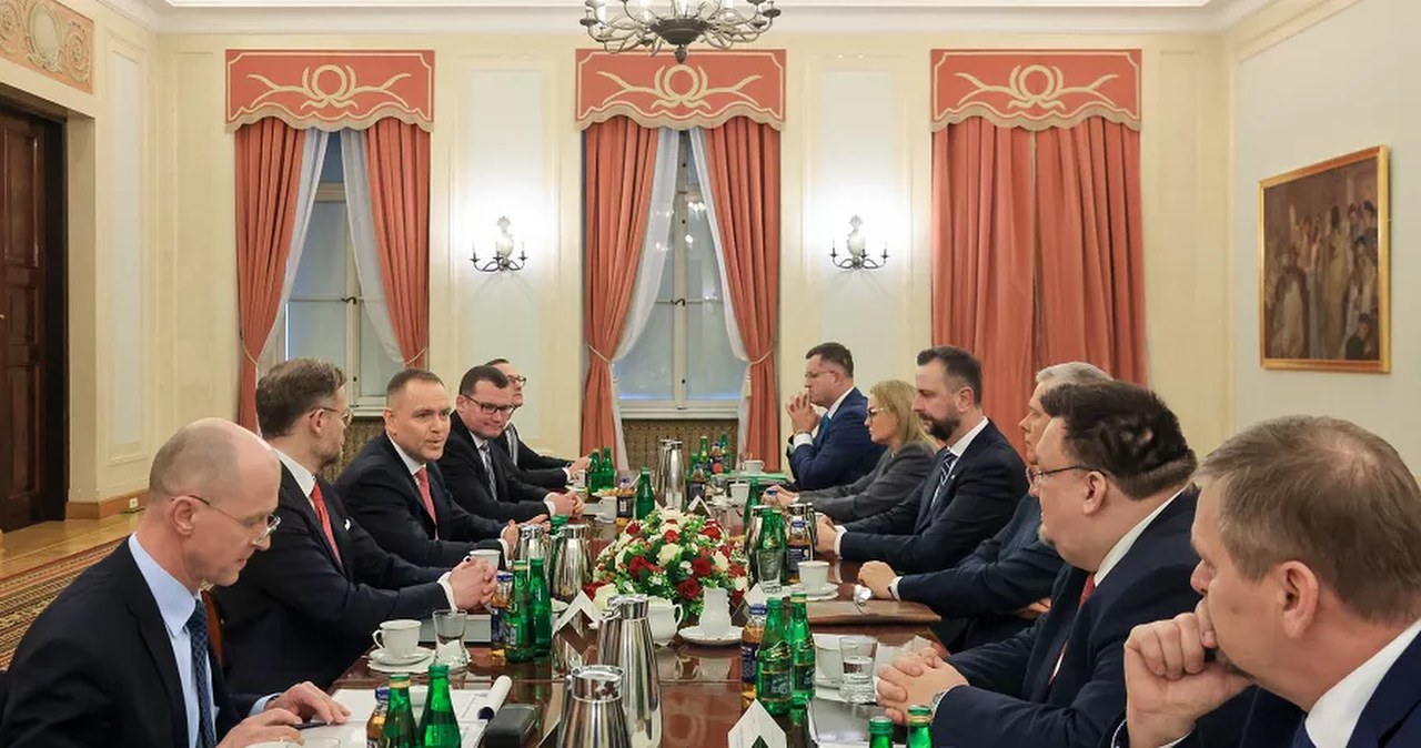 Prezydent spotkał się z przedstawicielami rządu. Chodzi o bezpieczeństwo