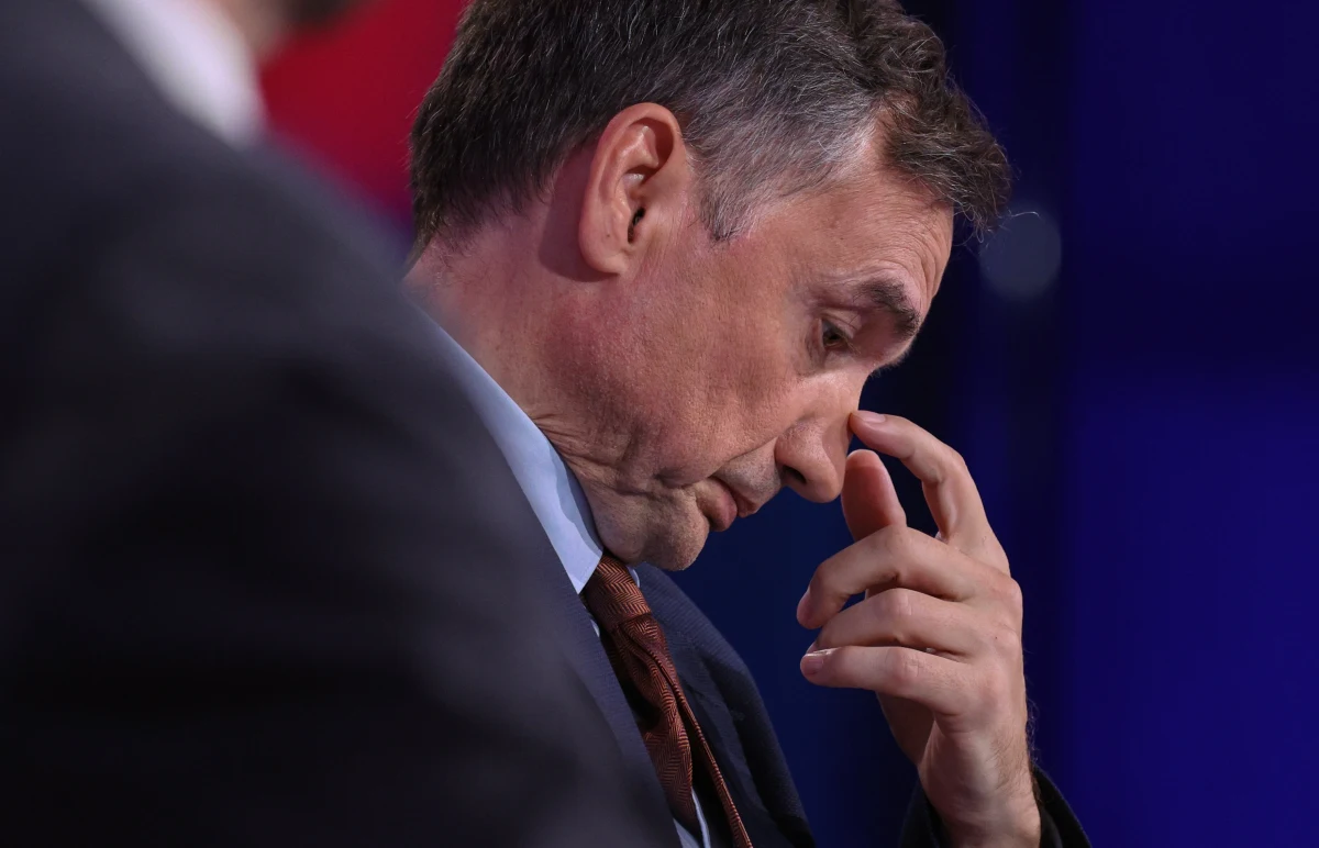 Ponad połowa Polaków popiera działania rządu zmierzające do sprowadzenia Zbigniewa Ziobry z Węgier i postawienia go przed sądem - wynika z najnowszego sondażu Opinia24 przeprowadzonego na zlecenie RMF FM. Wyniki badania pokazują wyraźne różnice w opiniach w zależności od wieku, wykształcenia i preferencji politycznych.