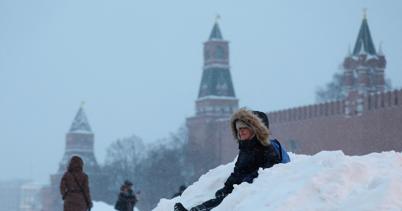 Rosja. Wzrost gospodarczy zduszony, Kreml sięga do kieszeni obywateli