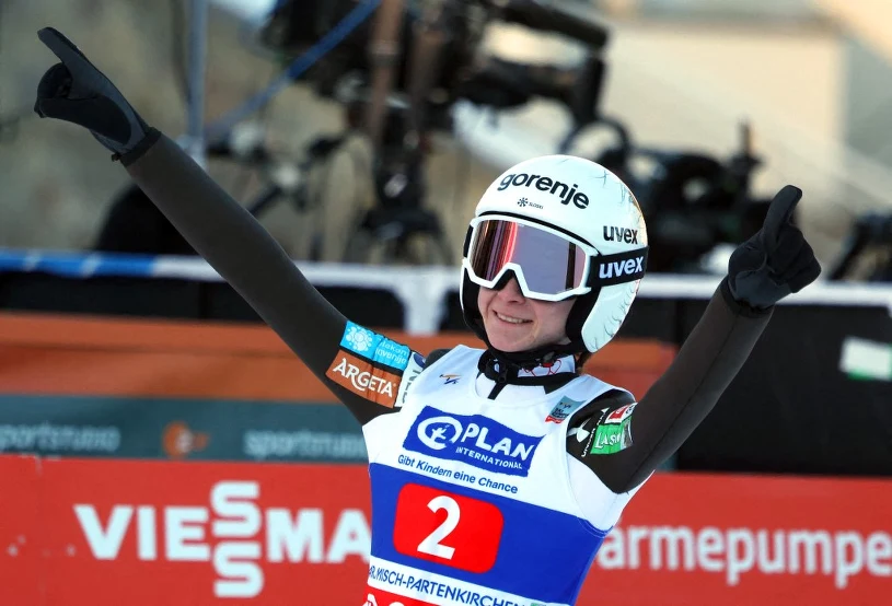 Tak się bawią Prevcowie w Azji. "Wielka sobota" Słoweńców, dwa nokauty w PŚ