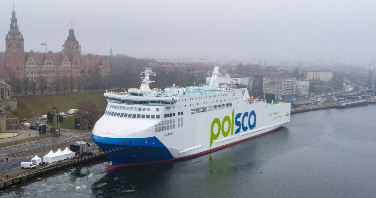 Nowy prom zacumował w Szczecinie. "W stu procentach polski"