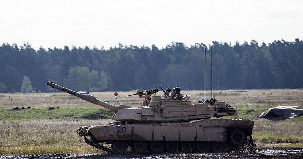 wiadomości,aktualności,Interia Dodatkowe siły wysłane na Bliski Wschód. USA rozmieściły m.in. czołgi Abrams