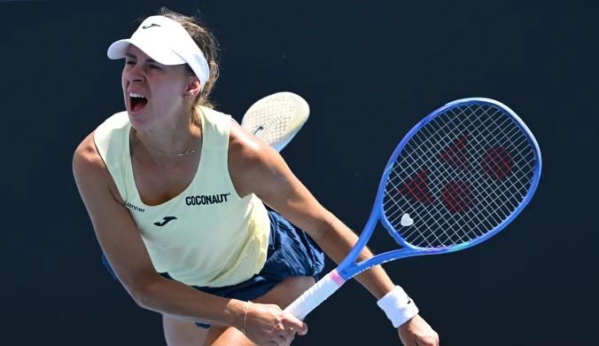 Trzysetowa batalia Linette. Rozstawiona Amerykanka pokonana w Melbourne
