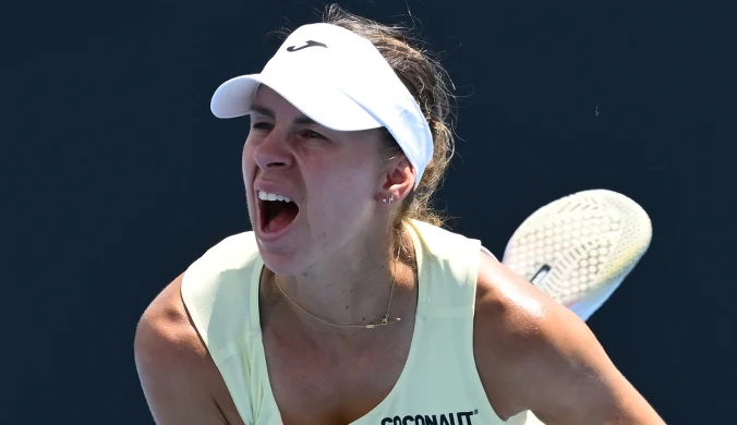 Trzysetowa batalia Linette. Rozstawiona Amerykanka pokonana w Melbourne