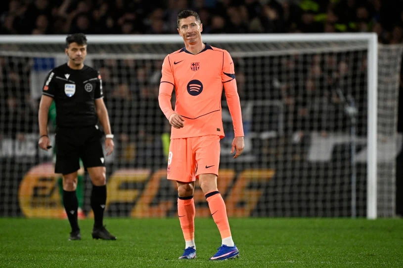 Porażka Barcelony i takie słowa o Lewandowskim. Tak potraktowano Polaka