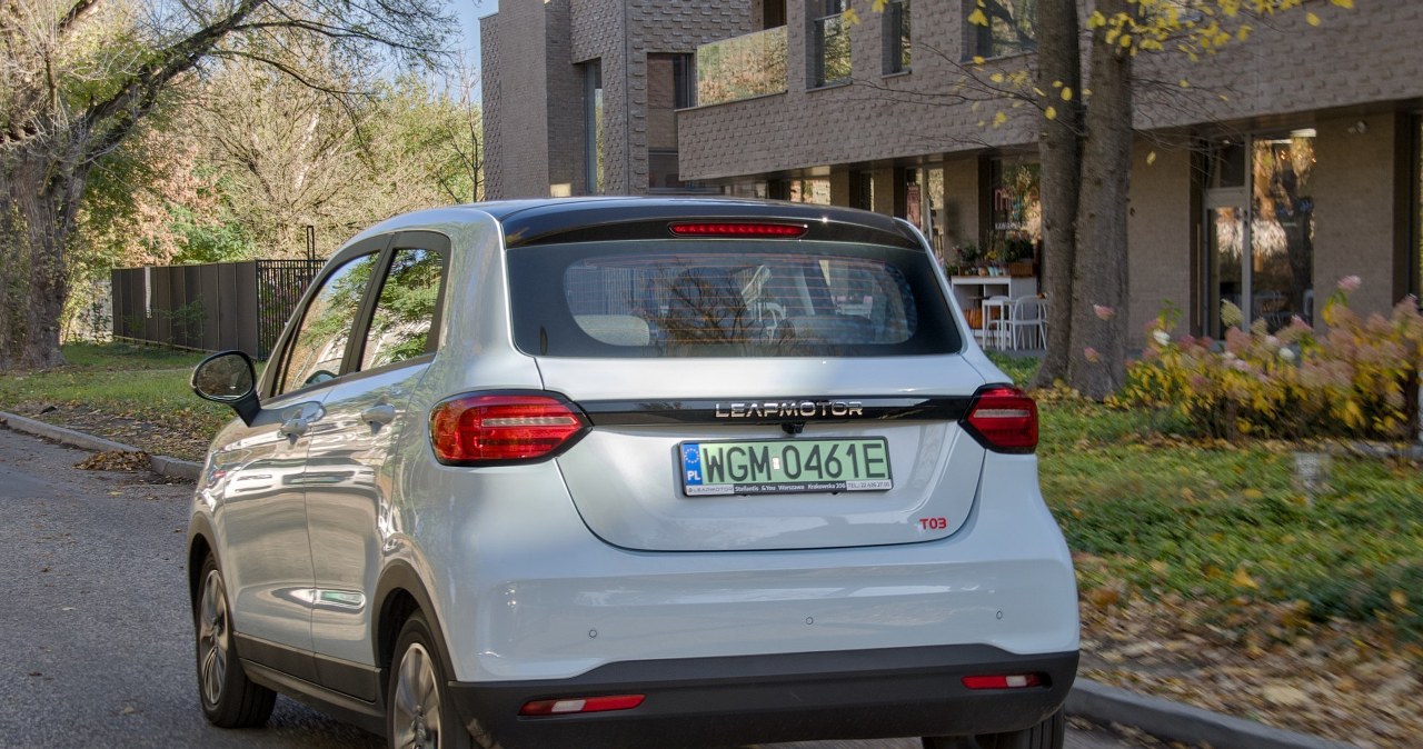 Auta elektryczne zostawiają smog? Badacze nie mają wątpliwości