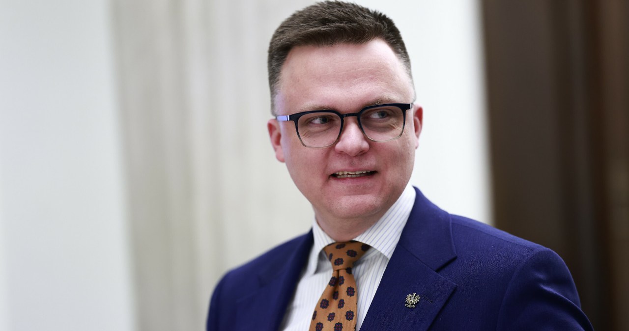 Hołownia zdecydował. "Oddaję odpowiedzialność za Polskę 2050"