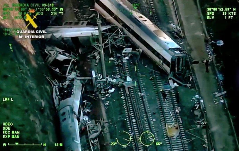 Wstrząsające relacje pasażerów. Nowe informacje z Hiszpanii po katastrofie