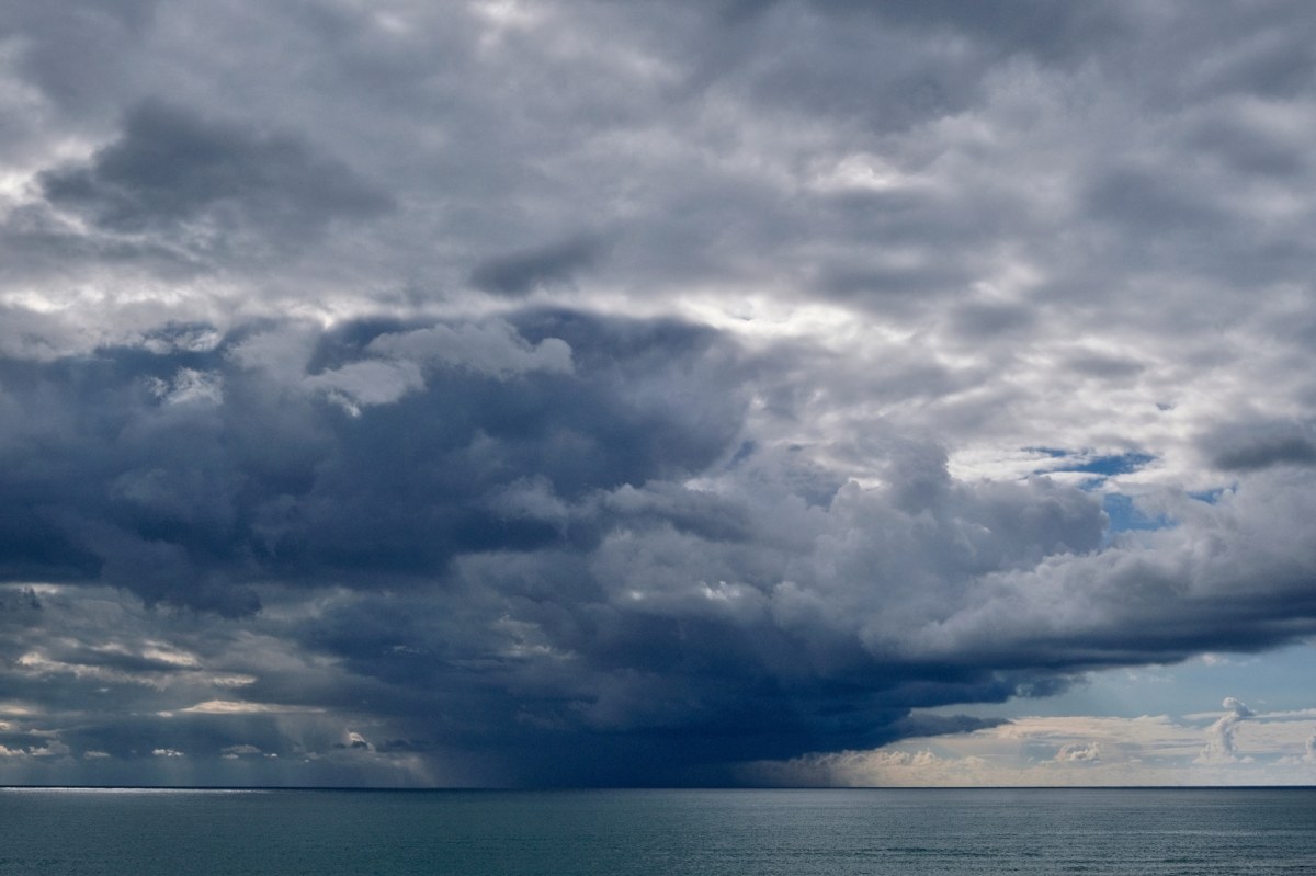 Cyklon Harry nadciąga. Władze Sycylii apelują do mieszkańców