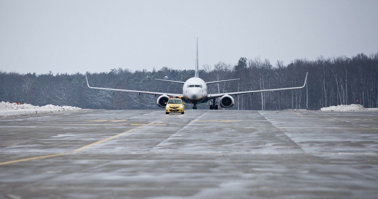 Wojsko poderwało samoloty. Dwa polskie lotniska zamknięte