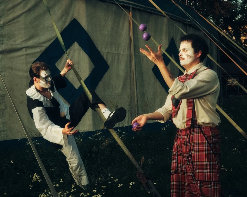 Chair otwiera 2026 rok nowym singlem. Posłuchaj "When I Walk"