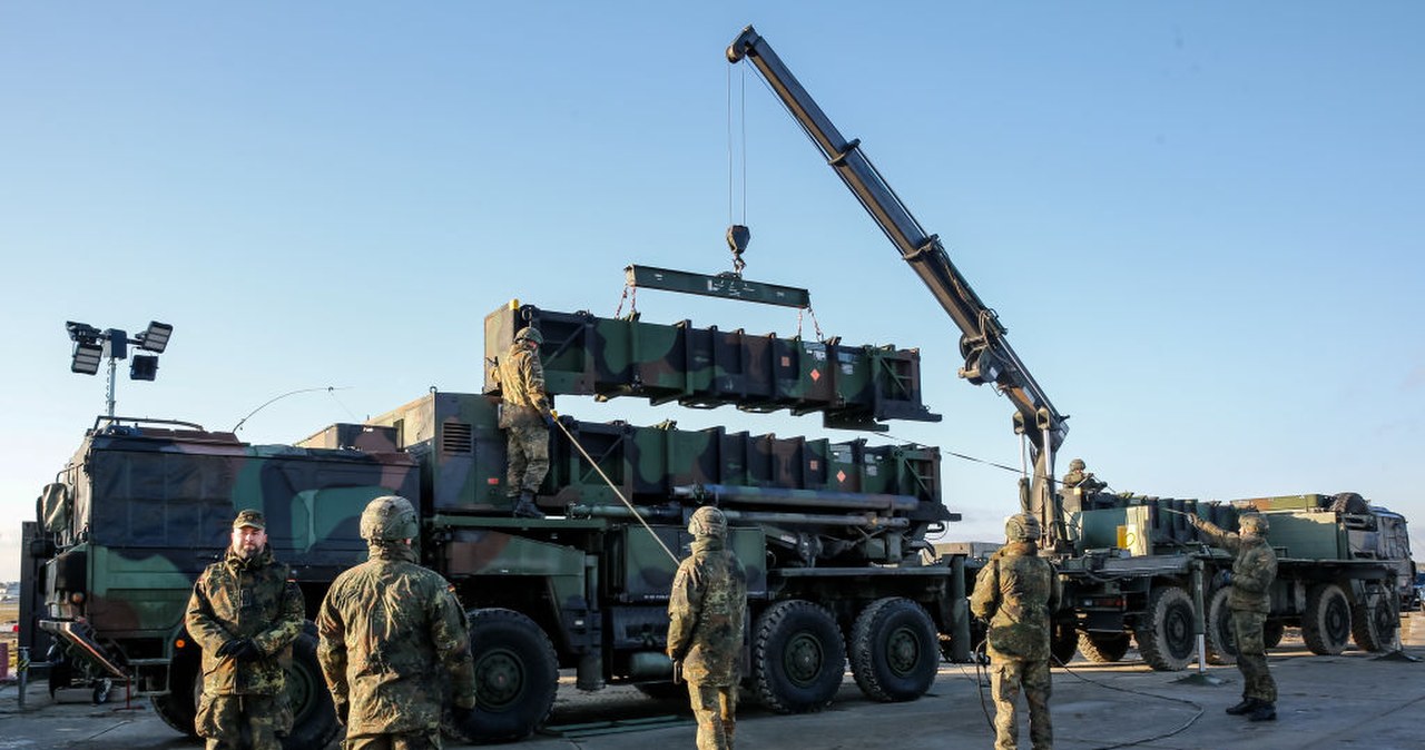 wiadomości,aktualności,Interia USA mają asa w rękawie. Unia Europejska jest bezsilna wobec kluczowej karty przetargowej