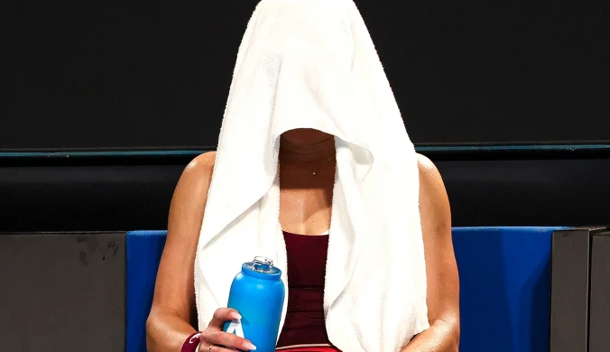 Rozstawiona "strzelba" wypada z drogi Świątek. Mimo 6:0, 5:2 i meczboli