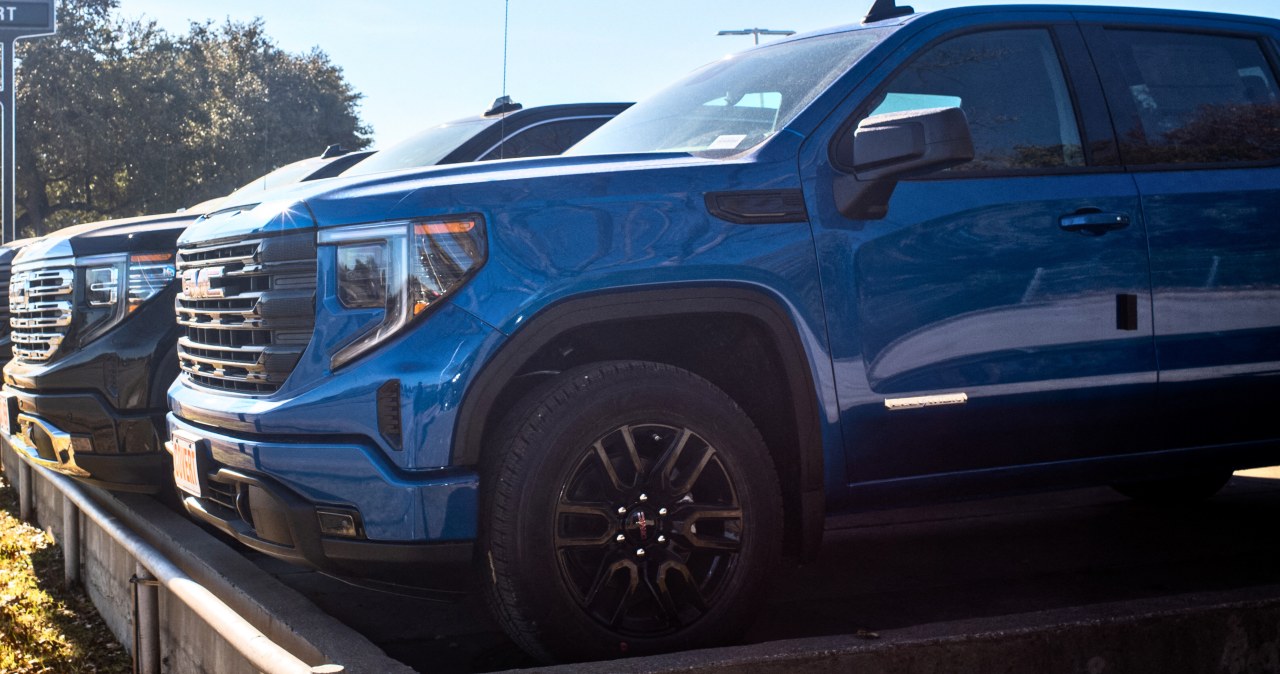 600 tys. legendarnych aut z ryzykiem awarii. Akcja serwisowa mogła zawieść