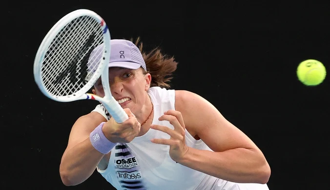 AO: Gdzie i o której obejrzeć mecz Iga Świątek - Marie Bouzkova?