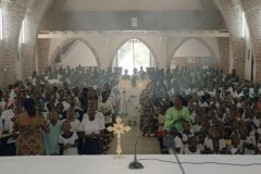 Watykan. W jakim stanie jest Kościół?