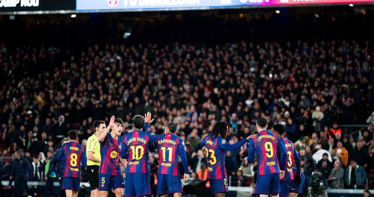 Barcelona rusza na łowy. Chcą kolejnego polskiego piłkarza. To już oficjalnie