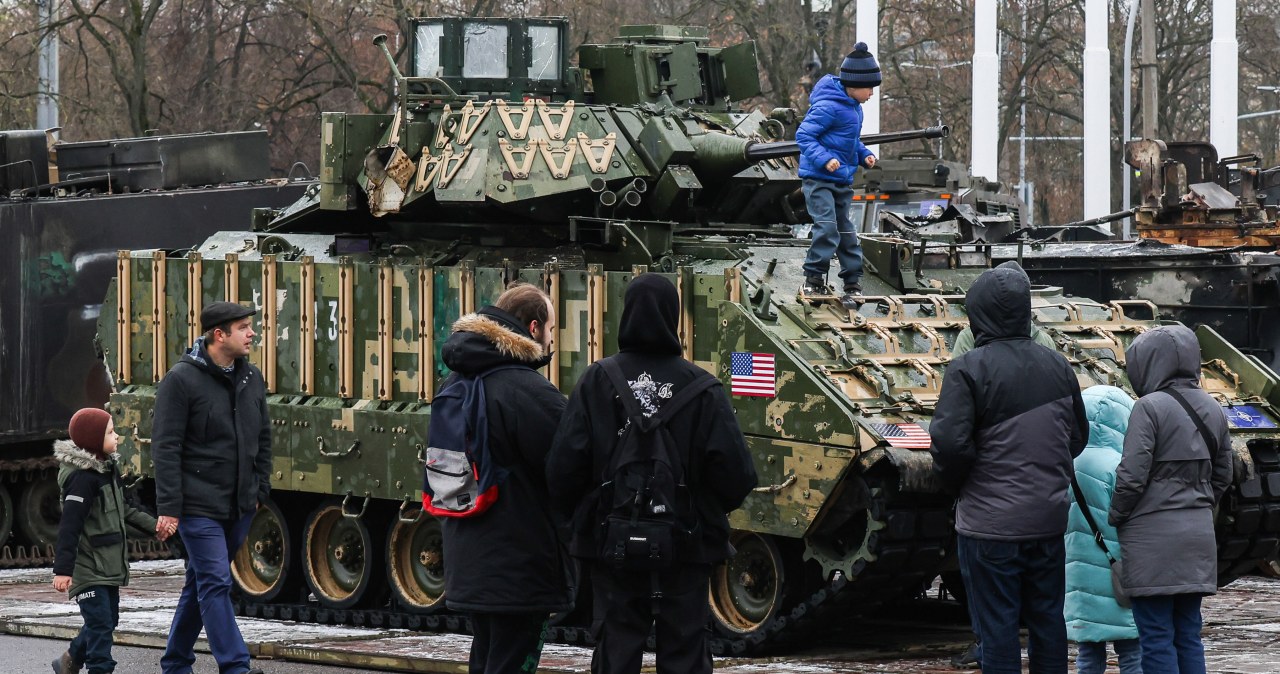 Chciał zobaczyć zdobyty przez Rosję czołg. 16-latek zginął w T-72