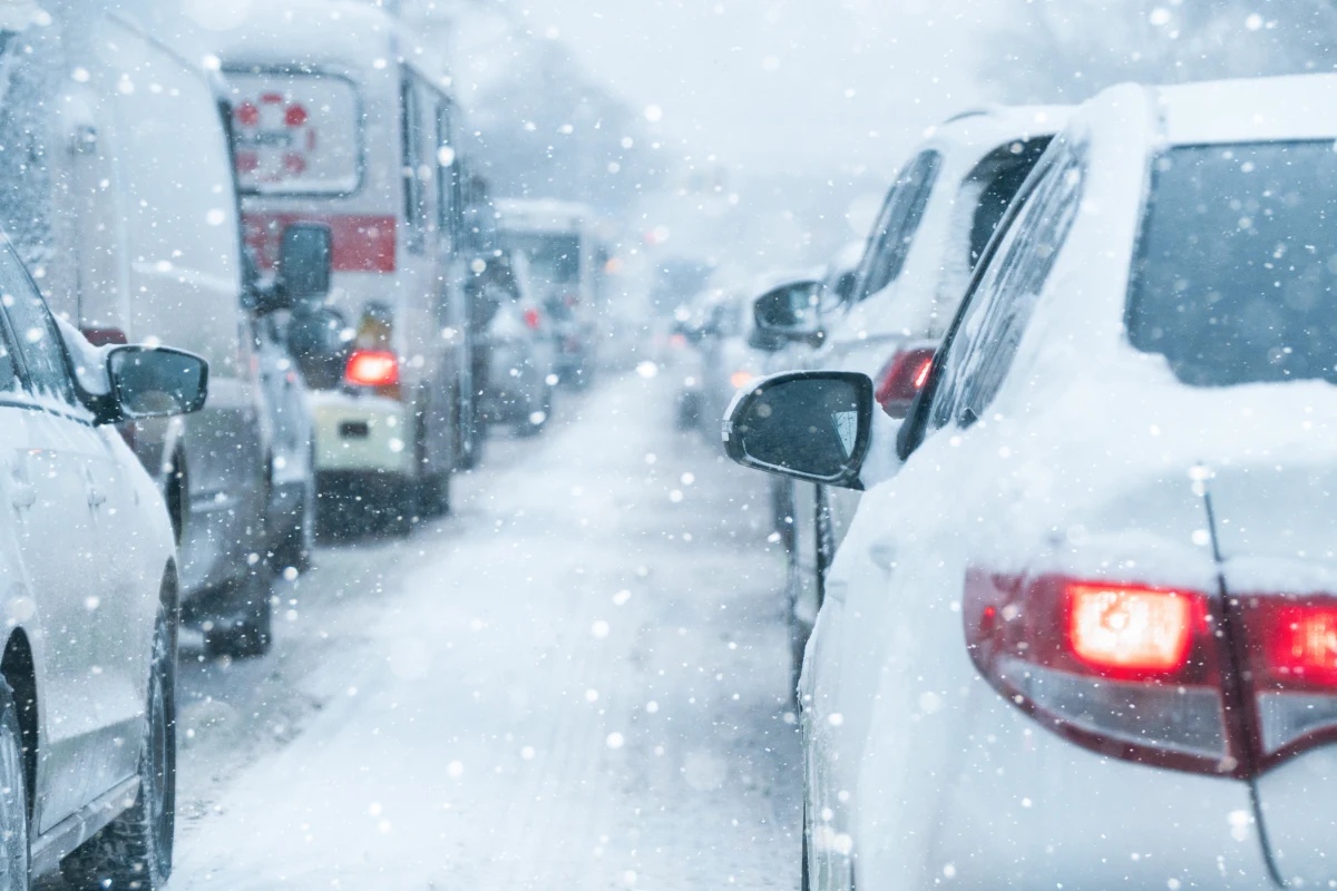 ​Sieć dróg krajowych objętych elektronicznym poborem opłat zostanie rozszerzona. Zmiany wchodzą w życie 1 lutego 2026 roku i obejmą blisko 645 km - wynika z opublikowanego we wtorek komunikatu resortu finansów. Po zmianach opłata będzie pobierana na sieci blisko 5,9 tys. km dróg krajowych.