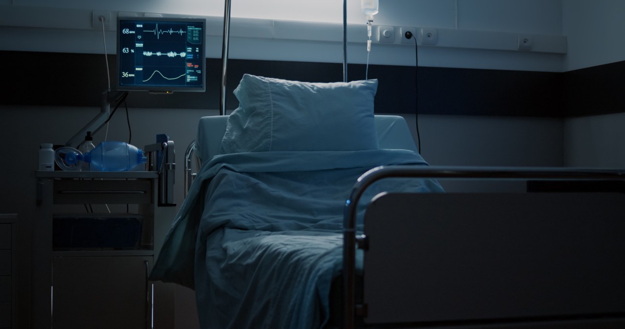 wiadomości,aktualności,Interia Rośnie liczba zachorowań wirusowych w USA. Najpoważniejsza sytuacja od dekad