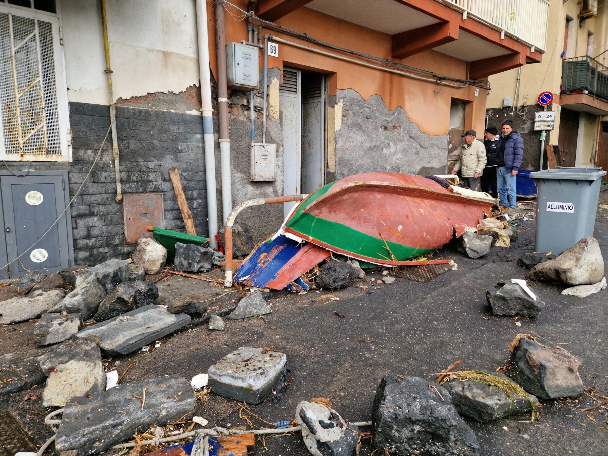 Potężne zniszczenia na Sycylii. Krajobraz jak po wojnie