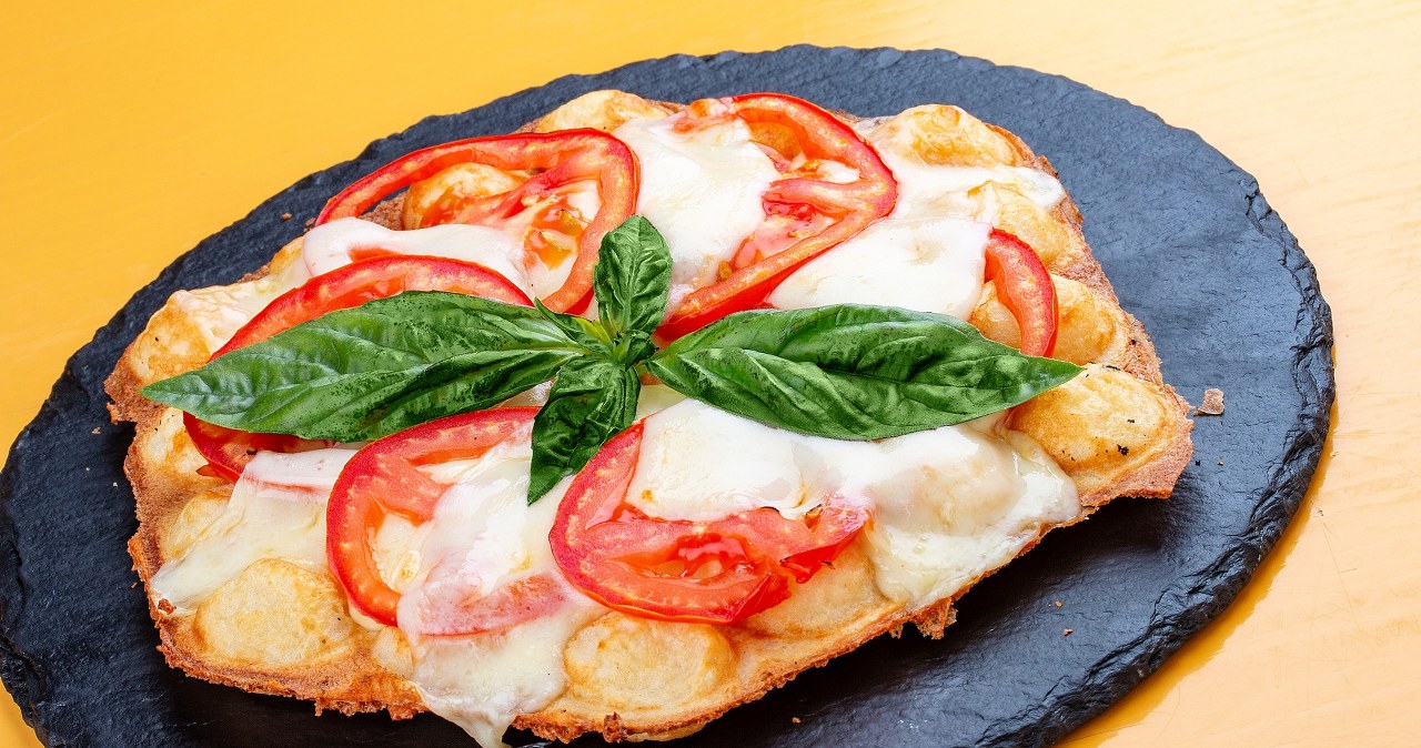 Gofrów w takiej odsłonie jeszcze nie jadłeś. U mnie zastępują kanapki