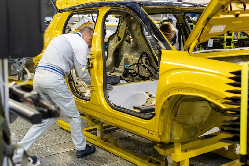 Spór zbiorowy w fabryce w Tychach. Związkowcy mówią o zastraszaniu załogi